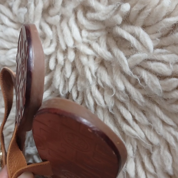 Tory Burch sandals - Picture 8 of 16